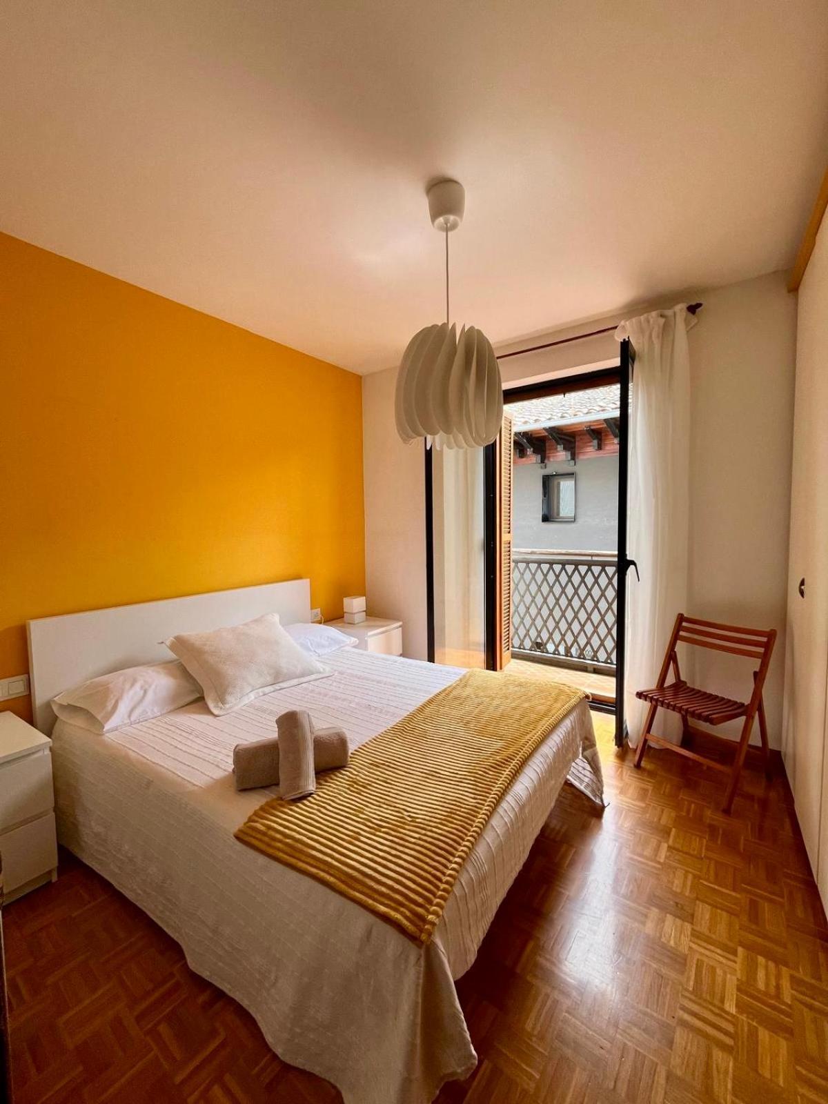 Encantador Apartamento En Estella-Lizarra Екстер'єр фото